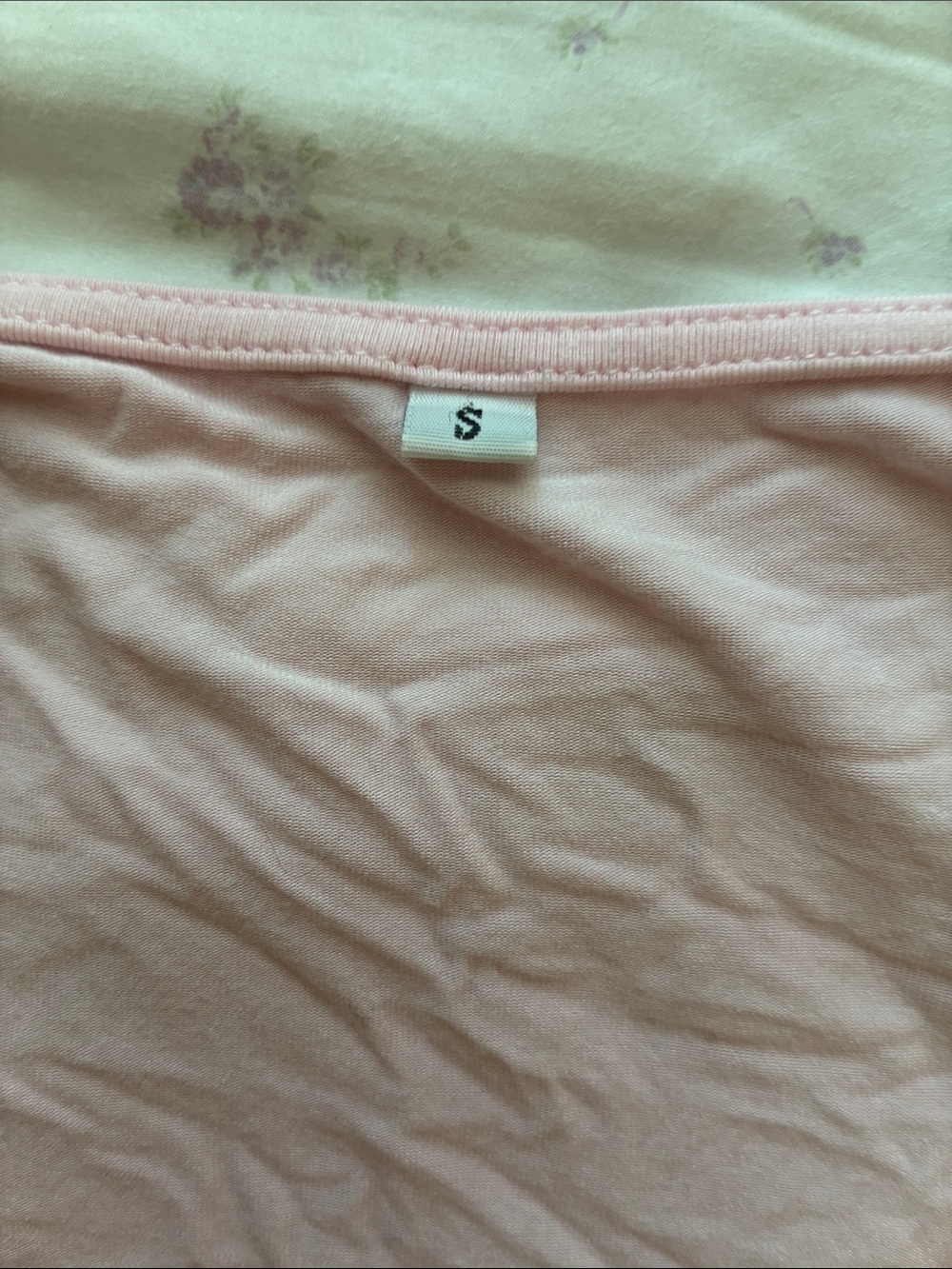 Women's Long-Sleeve Scoop Neck Top - Light Pink - Picture 4 of 4